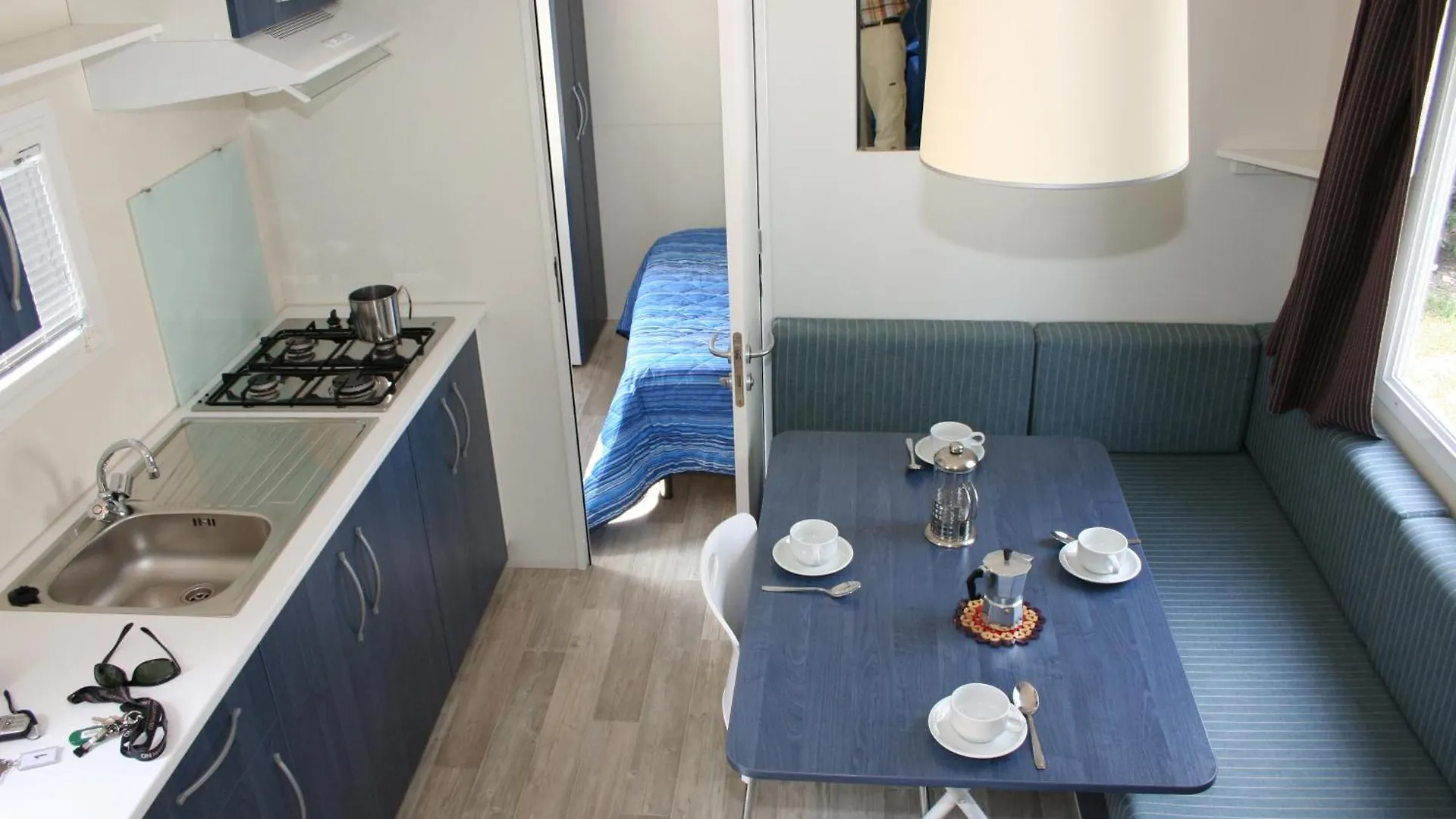 Happy Camp Mobile Homes In Lido Di Sesto Camping Boats&Restaurant Sesto Calende